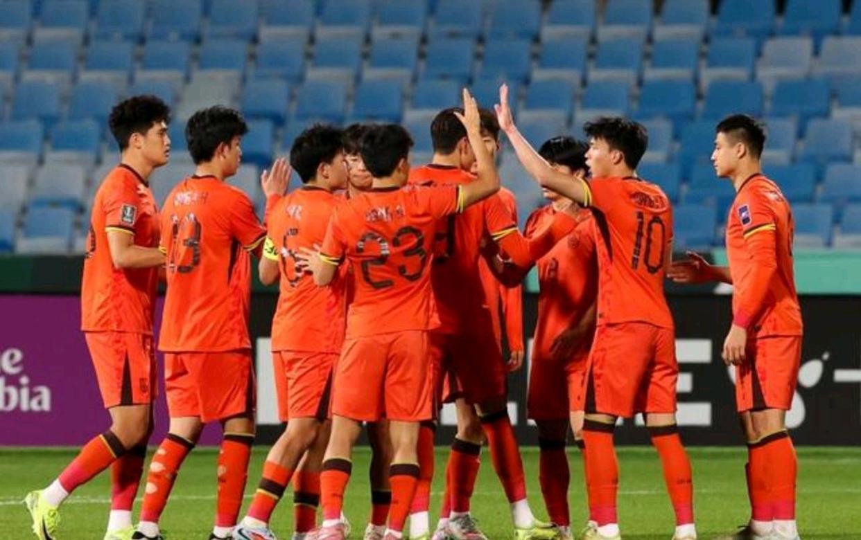 V体育网址-5届U23亚洲杯2胜13负从未小组出线 本届U23国足创造历史