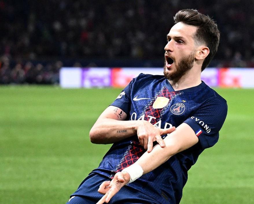 V体育线上登录-克瓦拉茨赫利亚欧冠淘汰赛为巴黎打进8球,队史仅次于姆巴佩